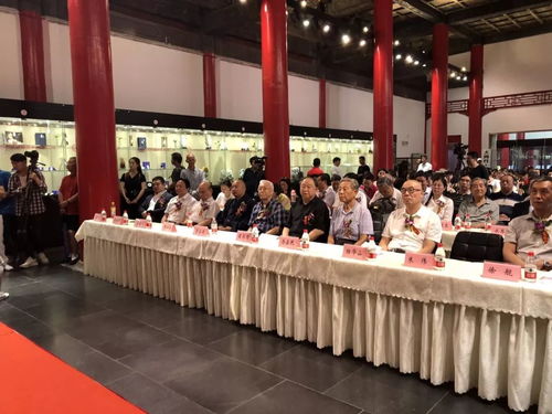 善良文化傳佳話——報(bào)國寺舉行中國扇子藝術(shù)學(xué)會(huì)掛牌儀式暨文化交流活動(dòng)