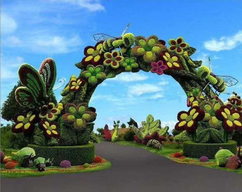 逼真孔雀開屏五色草造型定制價格與四川廠家自產(chǎn)自銷代理服務(wù)